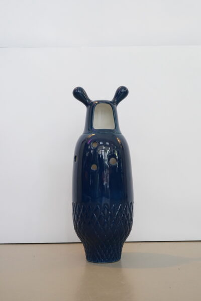 BD design “Showtime Vase No. 5” door Jaime Hayon