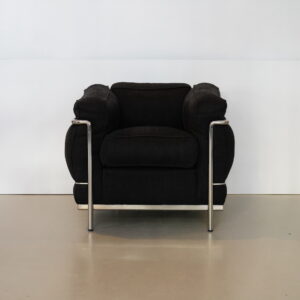 Cassina	"LC 2 petit modele" fauteuil, ontwerp le corbusier