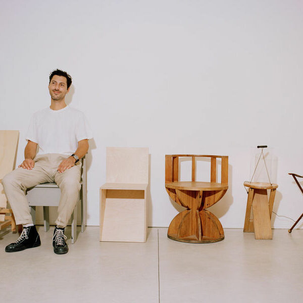 8To-Tie Flos Lamp, design by Guglielmo Poletti